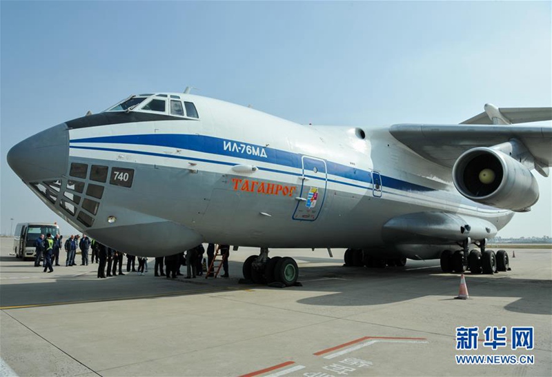 Kunstflugstaffel ?Russische Recken“ erreicht China 