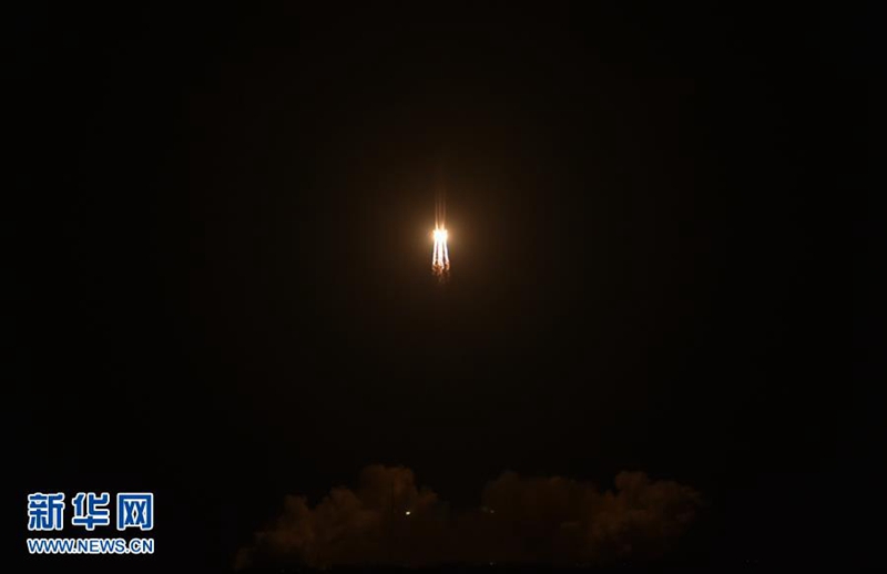 ?Langer Marsch 5“ erfolgreich gestartet 