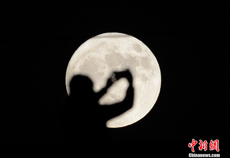 Gr??ter Supervollmond des 21. Jahrhunderts in China