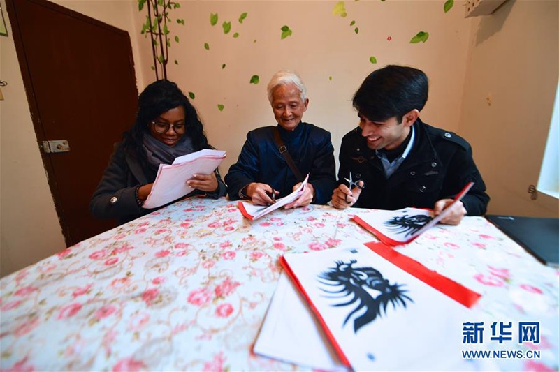 Ausl?nder feiern Frühlingsfest in Nanchang