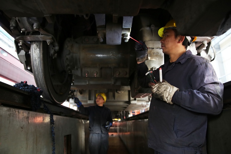 Zugwartungen garantieren Heimreise zum Frühlingsfest