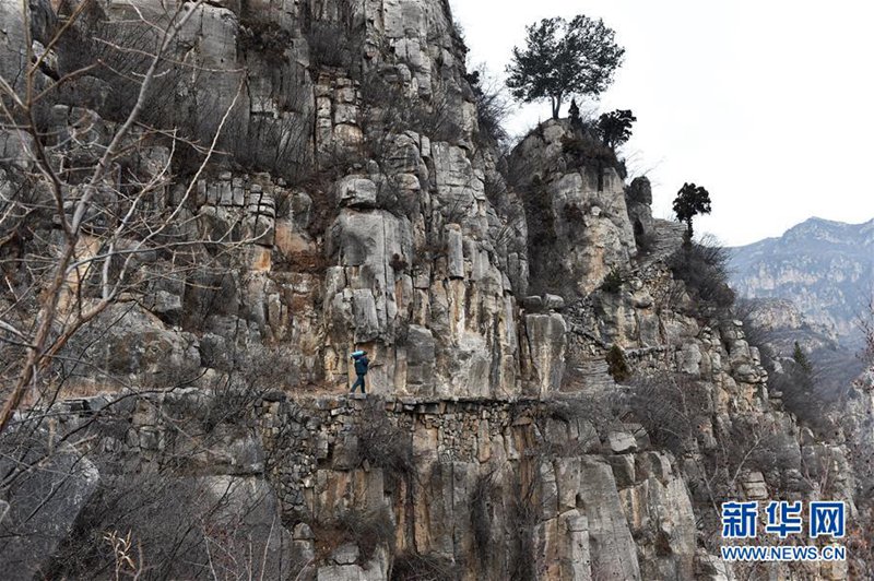 60-j?hriger Brieftr?ger arbeitet 30 Jahre in bergiger Gegend