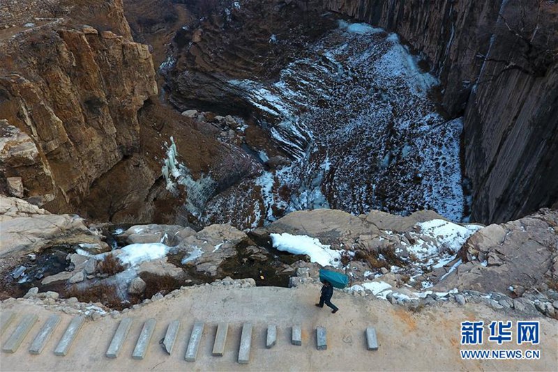 60-j?hriger Brieftr?ger arbeitet 30 Jahre in bergiger Gegend