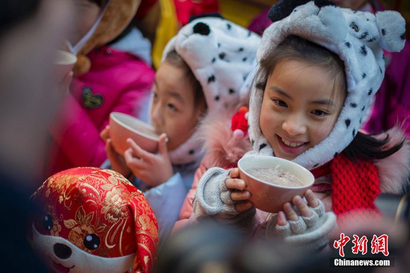 Chinesen feiern Laba-Fest