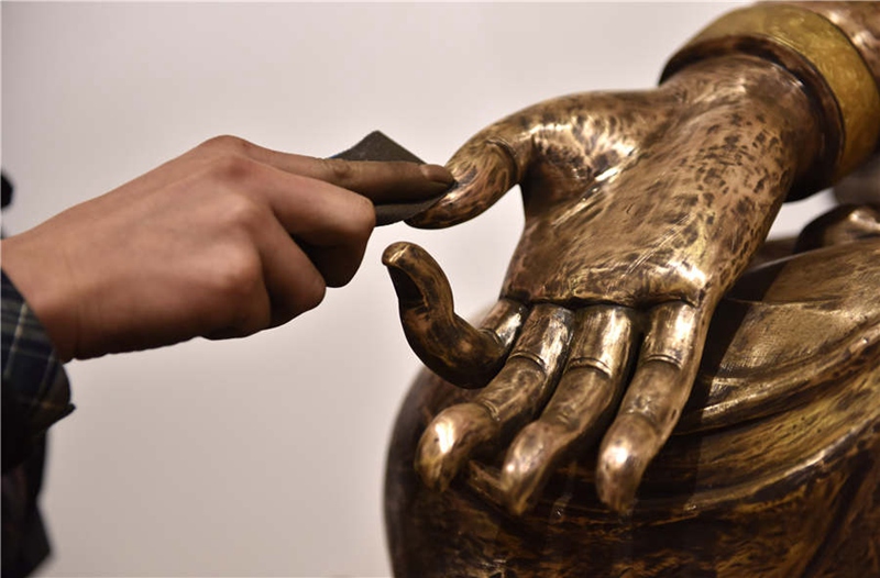 Tempel-Vergolder in Sichuan