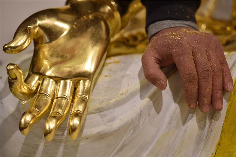 Tempel-Vergolder in Sichuan