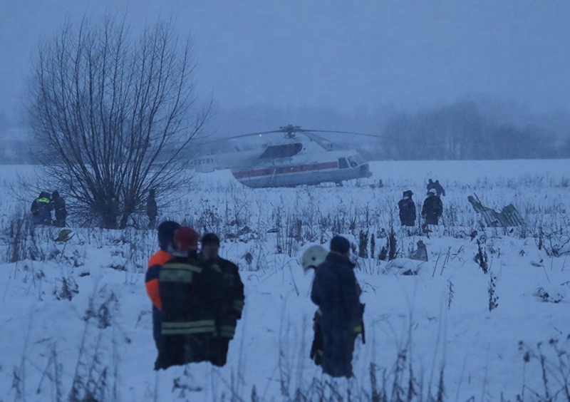 Russisches Flugzeug mit 71 Passagieren an Bord abgestürzt 