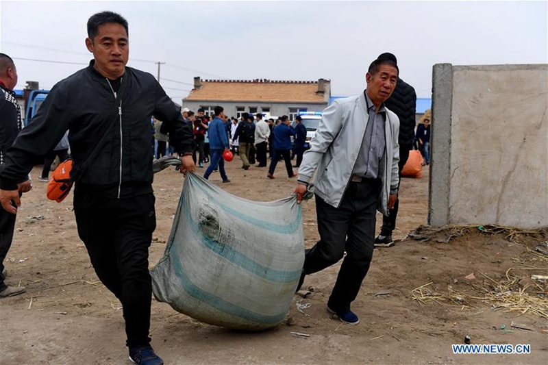 Rettungsarbeit nach dem Jilin-Erdbeben