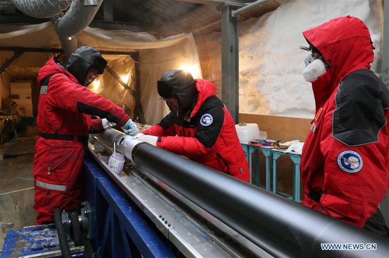 Chinas 35. Antarktis-Expeditionsteam arbeitet an der Forschungsstation Kulun